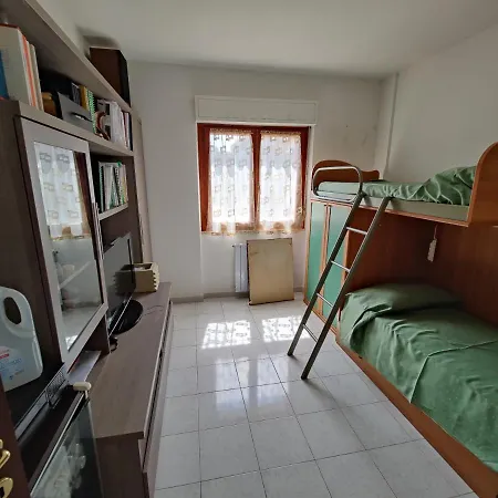 Daire Comodo E Luminoso Appartamento A Ciampino Ciampino