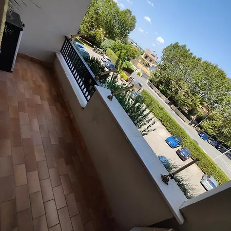Apartment Comodo E Luminoso Appartamento A Ciampino