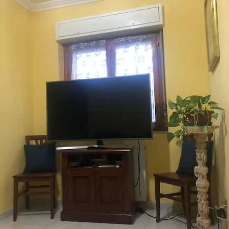 Daire Comodo E Luminoso Appartamento A Ciampino *