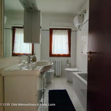 Apartment Comodo E Luminoso Appartamento A Ciampino
